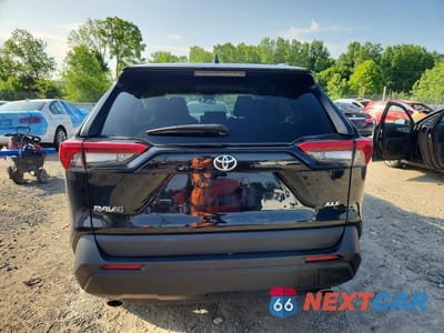 Zdjęcie 6 z 14 samochodu: 2024 TOYOTA RAV4 XLE VIN:2T3W1RFV3RW304916 - miniatura