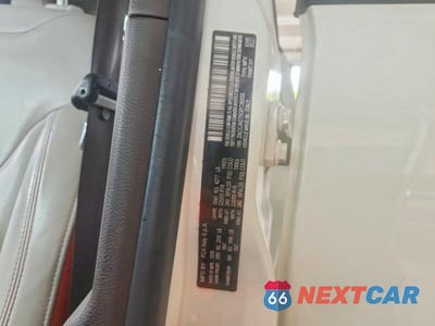 Zdjęcie 12 z 12 samochodu: 2016 JEEP RENEGADE LIMITED VIN:ZACCJADT8GPC86558 - miniatura
