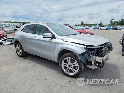 Czwarte zdjęcie samochodu z boku: 2018 MERCEDES-BENZ GLA 250 VIN:WDCTG4EB2JJ474323 - miniatura