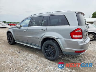 Drugie zdjęcie samochodu z przodu: 2010 MERCEDES-BENZ GL 550 4MATIC VIN:4JGBF8GE6AA616073 - miniatura