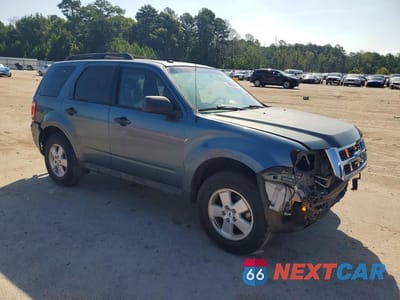 Czwarte zdjęcie samochodu z boku: 2012 FORD ESCAPE XLT VIN:1FMCU0D78CKA87529 - miniatura