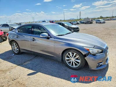 Czwarte zdjęcie samochodu z boku: 2015 INFINITI Q50 PREMIUM VIN:JN1BV7AP4FM358172 - miniatura