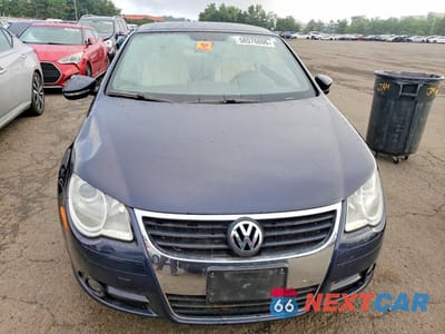 Piąte zdjęcie samochodu w środku: 2011 VOLKSWAGEN EOS KOMFORT VIN:WVWBA7AH1BV001201 - miniatura