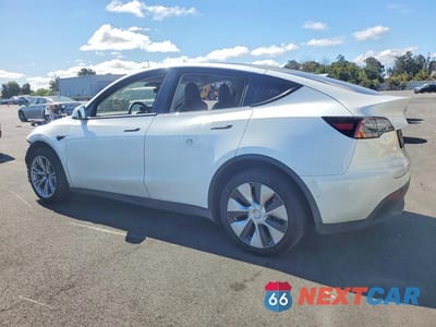 Drugie zdjęcie samochodu z przodu: 2021 TESLA MODEL Y VIN:5YJYGDEE8MF229415 - miniatura