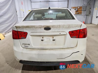 Zdjęcie 6 z 12 samochodu: 2011 KIA FORTE LX VIN:KNAFT4A28B5382936 - miniatura