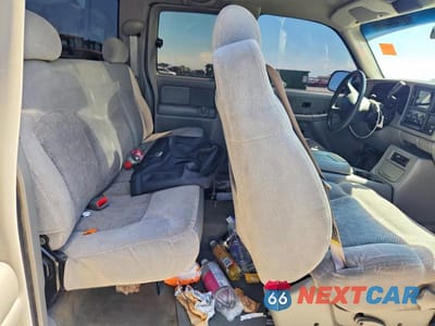 Zdjęcie 10 z 12 samochodu: 2000 CHEVROLET SILVERADO K1500 VIN:1GCEK19T1YE327668 - miniatura