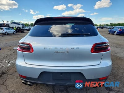 Zdjęcie 6 z 12 samochodu: 2015 PORSCHE MACAN S VIN:WP1AB2A51FLB58518 - miniatura