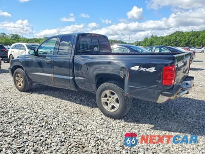 Drugie zdjęcie samochodu z przodu: 2006 DODGE DAKOTA SLT VIN:1D7HW42K06S527997 - miniatura