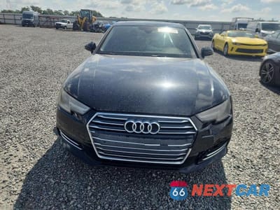 Piąte zdjęcie samochodu w środku: 2017 AUDI A4 PREMIUM VIN:WAUANAF40HN007631 - miniatura
