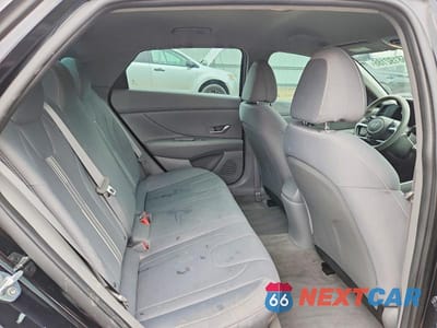 Zdjęcie 10 z 13 samochodu: 2021 HYUNDAI ELANTRA SEL VIN:5NPLM4AG8MH035446 - miniatura