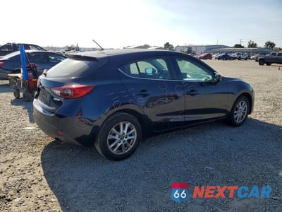 Trzecie zdjęcie samochodu z tyłu: 2016 MAZDA 3 SPORT VIN:JM1BM1K79G1339910 - miniatura