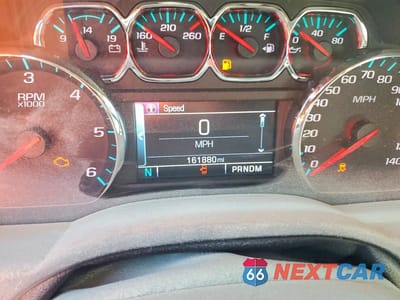 Zdjęcie 9 z 12 samochodu: 2016 CHEVROLET TAHOE C1500 LT VIN:1GNSCBKC0GR449498 - miniatura
