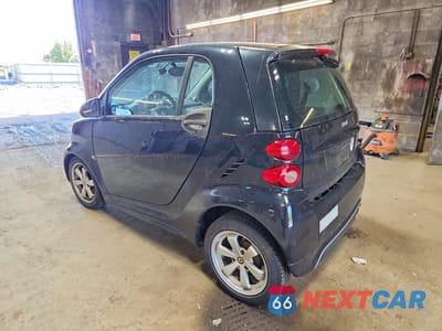 Drugie zdjęcie samochodu z przodu: 2013 SMART FORTWO PURE VIN:WMEEJ3BA2DK637865 - miniatura
