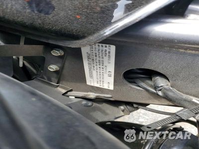 Zdjęcie 8 z 8 samochodu: 2009 YAMAHA FZ6 R VIN:JYARJ18E09A005051 - miniatura