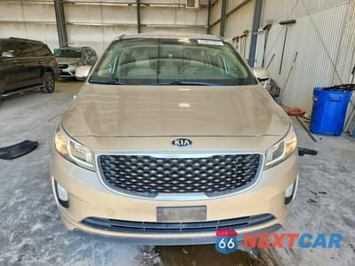 Piąte zdjęcie samochodu w środku: 2015 KIA SEDONA SX VIN:KNDMC5C11F6020547 - miniatura