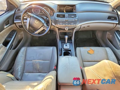 Zdjęcie 8 z 12 samochodu: 2008 HONDA ACCORD EXL VIN:1HGCP36838A008544 - miniatura