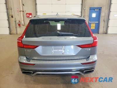 Zdjęcie 6 z 12 samochodu: 2020 VOLVO V60 T5 R-DESIGN VIN:YV1102EM9L2370510 - miniatura