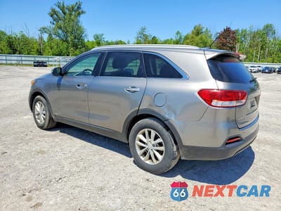 Drugie zdjęcie samochodu z przodu: 2017 KIA SORENTO LX VIN:5XYPGDA33HG281727 - miniatura