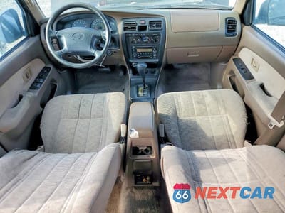 Zdjęcie 8 z 13 samochodu: 2000 TOYOTA 4RUNNER BASE VIN:JT3GM84R2Y0064938 - miniatura