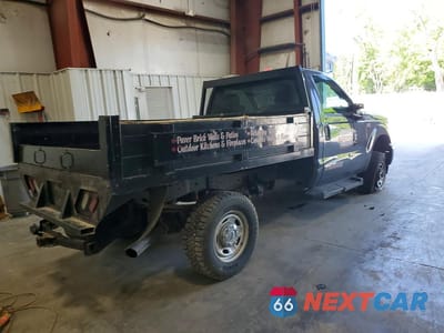 Trzecie zdjęcie samochodu z tyłu: 2015 FORD F250 SUPER DUTY VIN:1FTBF2B60FEB38346 - miniatura