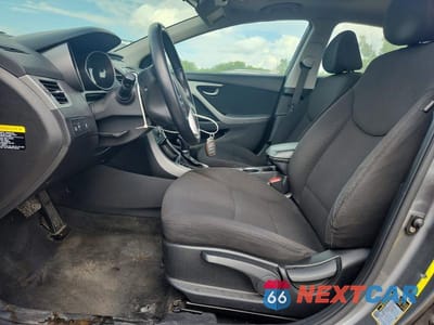 Zdjęcie 7 z 12 samochodu: 2016 HYUNDAI ELANTRA VALUE EDITION VIN:KMHDH4AE9GU602759 - miniatura