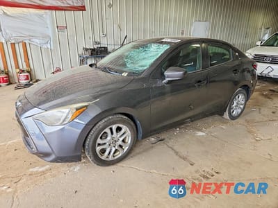 2018 TOYOTA YARIS IA BASE 3MYDLBYV3JY326548 - główne zdjęcie licytacji z USA - miniatura