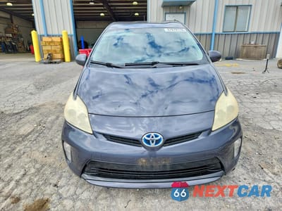 Piąte zdjęcie samochodu w środku: 2013 TOYOTA PRIUS TWO VIN:JTDKN3DU7D1694761 - miniatura