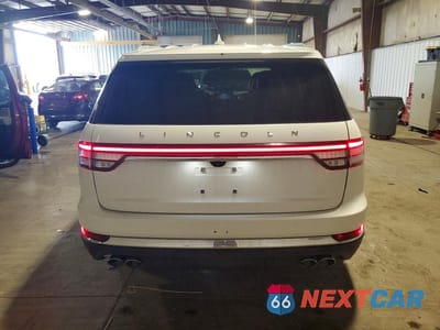 Zdjęcie 6 z 13 samochodu: 2020 LINCOLN AVIATOR RESERVE VIN:5LM5J7XC2LGL37611 - miniatura