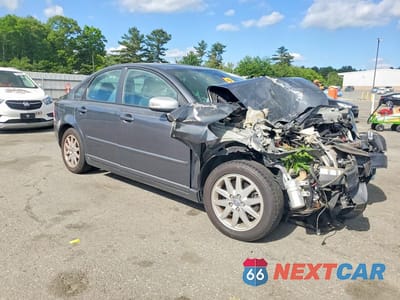 Czwarte zdjęcie samochodu z boku: 2009 VOLVO S40 2.4I VIN:YV1MS390892451656 - miniatura
