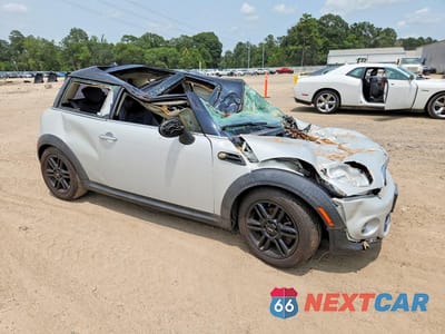 Czwarte zdjęcie samochodu z boku: 2012 MINI COOPER VIN:WMWSU3C56CT368947 - miniatura
