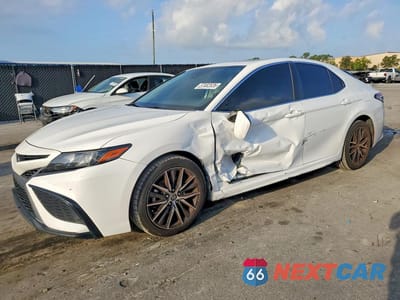 2022 TOYOTA CAMRY SE 4T1T11AK8NU686476 - główne zdjęcie licytacji z USA - miniatura