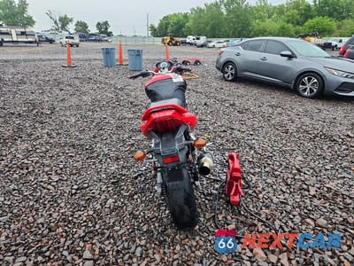 Czwarte zdjęcie samochodu z boku: 2006 SUZUKI SV650 VIN:JS1VP53A762105984 - miniatura