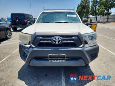 Piąte zdjęcie samochodu w środku: 2014 TOYOTA TACOMA BASE VIN:5TFNX4CN6EX035236 - miniatura