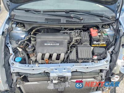 Zdjęcie 11 z 13 samochodu: 2008 HONDA FIT VIN:JHMGD38468S046832 - miniatura