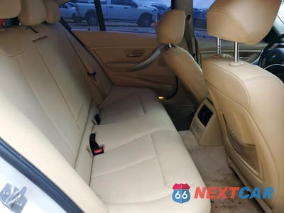 Zdjęcie 10 z 12 samochodu: 2013 BMW 328 I VIN:WBA3A5C58DF600148 - miniatura