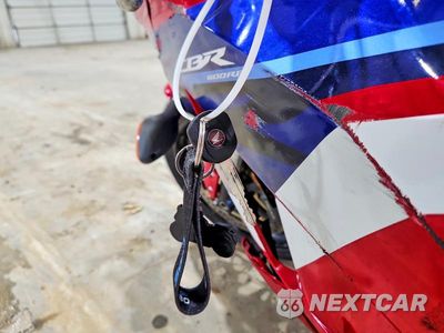 Zdjęcie 8 z 9 samochodu: 2024 HONDA CBR600 RR VIN:JH2PC40J3RK100611 - miniatura