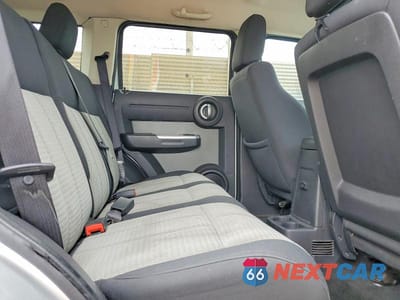 Zdjęcie 11 z 13 samochodu: 2007 DODGE NITRO SLT VIN:1D8GU58K87W690529 - miniatura