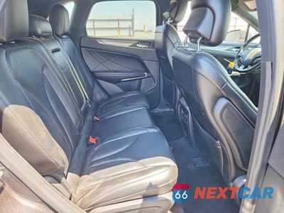 Zdjęcie 11 z 13 samochodu: 2017 LINCOLN MKC SELECT VIN:5LMCJ2C91HUL49956 - miniatura