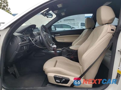 Zdjęcie 7 z 12 samochodu: 2016 BMW 228 I SULEV VIN:WBA1F9C54GV545580 - miniatura