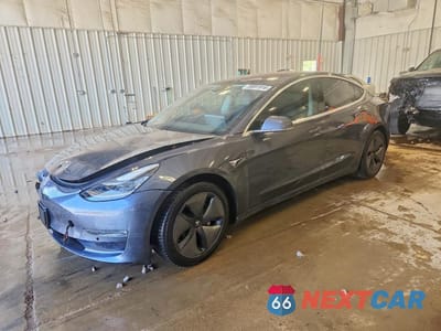 2019 TESLA MODEL 3 5YJ3E1EB3KF191688 - główne zdjęcie licytacji z USA - miniatura
