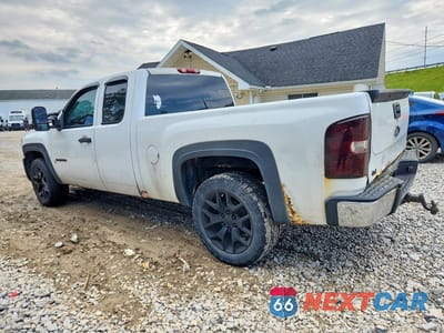 Drugie zdjęcie samochodu z przodu: 2008 CHEVROLET SILVERADO K1500 VIN:1GCEK19C48Z297946 - miniatura