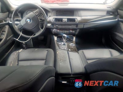 Zdjęcie 8 z 12 samochodu: 2012 BMW 528 I VIN:WBAXG5C56CDX03658 - miniatura