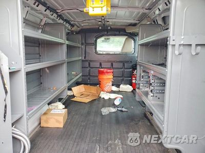 Zdjęcie 10 z 13 samochodu: 2021 CHEVY EXPRESS VIN:1GCWGAFP3M1228090 - miniatura