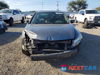 Piąte zdjęcie samochodu w środku: 2009 HONDA ACCORD LXP VIN:JHMCP26499C004749 - miniatura