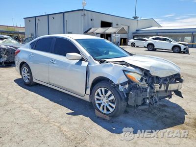 Czwarte zdjęcie samochodu z boku: 2018 NISSAN ALTIMA 2.5 S VIN:1N4AL3AP8JC148329 - miniatura