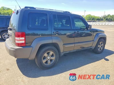 Trzecie zdjęcie samochodu z tyłu: 2011 JEEP LIBERTY RENEGADE VIN:1J4PN3GK4BW526263 - miniatura