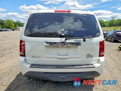 Zdjęcie 6 z 13 samochodu: 2015 HONDA PILOT TOURING VIN:5FNYF4H90FB023249 - miniatura