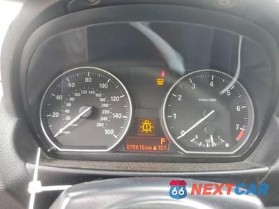 Zdjęcie 9 z 12 samochodu: 2013 BMW 128 I VIN:WBAUN1C5XDVR01849 - miniatura