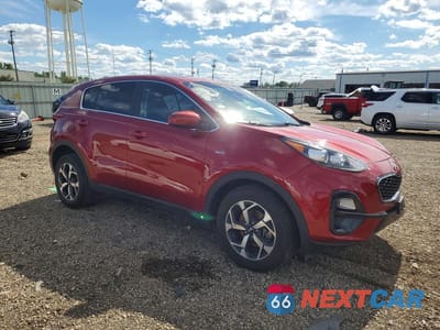 Czwarte zdjęcie samochodu z boku: 2020 KIA SPORTAGE LX VIN:KNDPMCAC2L7801859 - miniatura