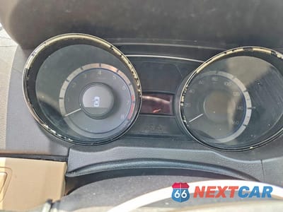 Zdjęcie 9 z 12 samochodu: 2013 HYUNDAI SONATA GLS VIN:5NPEB4AC2DH543309 - miniatura